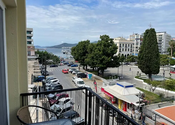Square View Apartament Kawala